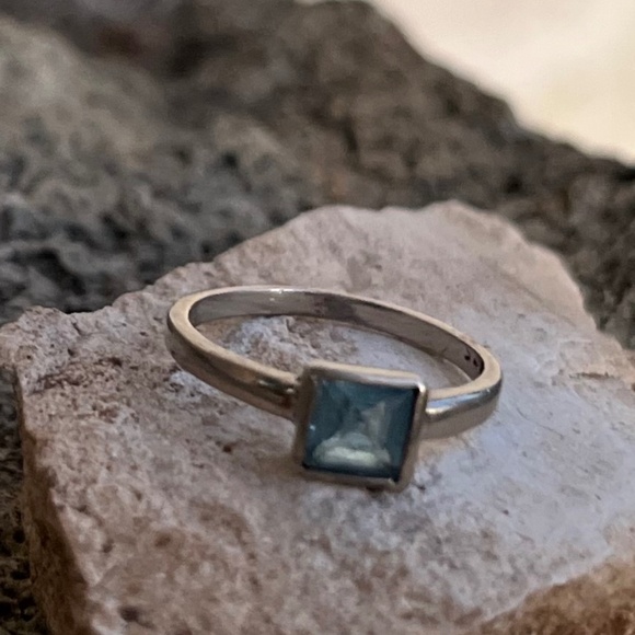 Royal Cerulean Stone Sterling Silver - Picture 6 of 12